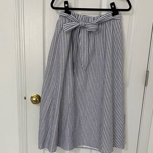 Talbots Blue and White Striped Fully Lined Skirt With Pockets and Tie Belt